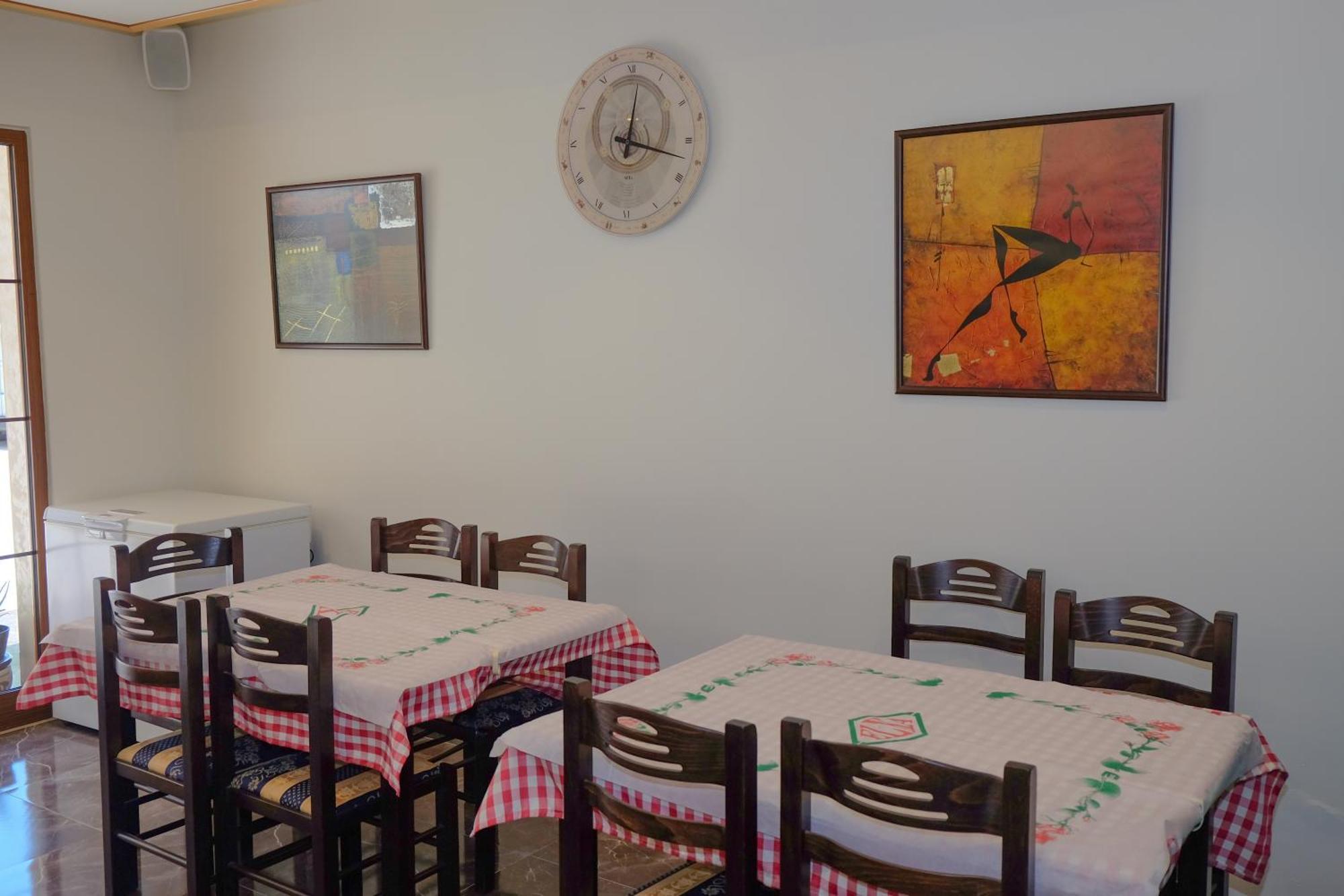 Laid Hotel Vlore Bagian luar foto