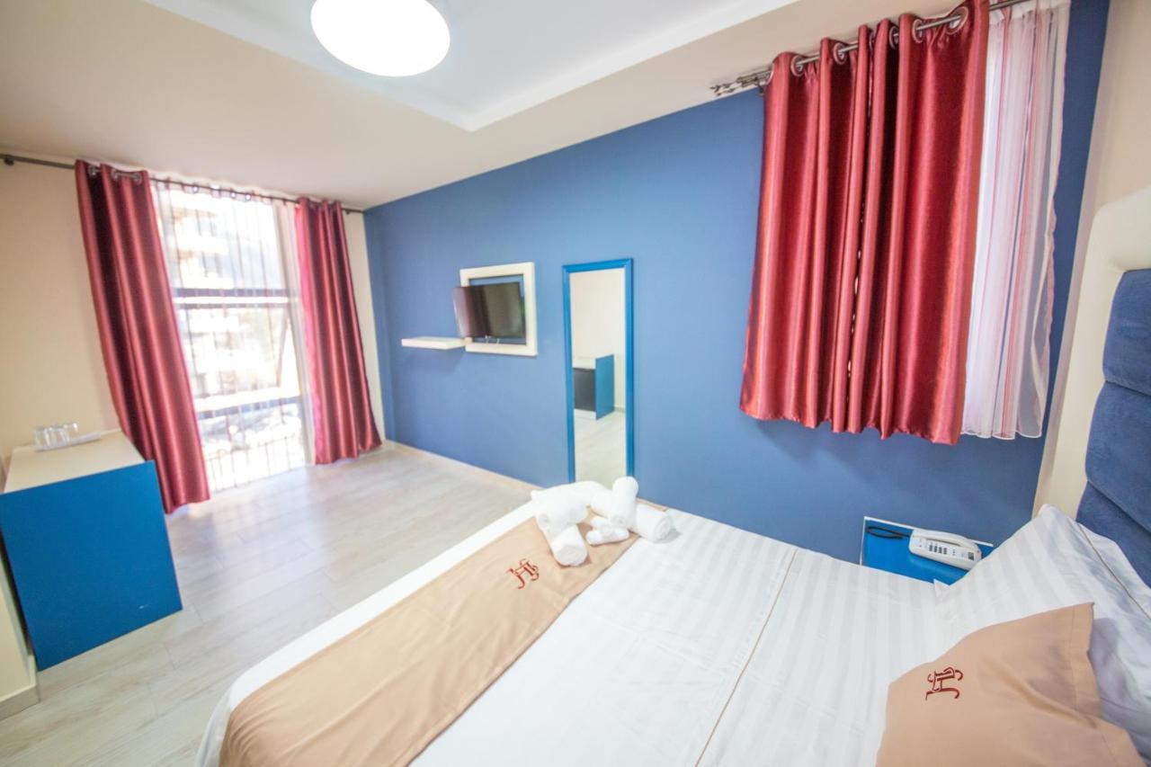 Laid Hotel Vlore Bagian luar foto