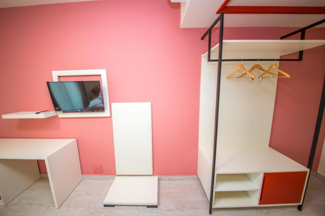 Laid Hotel Vlore Bagian luar foto